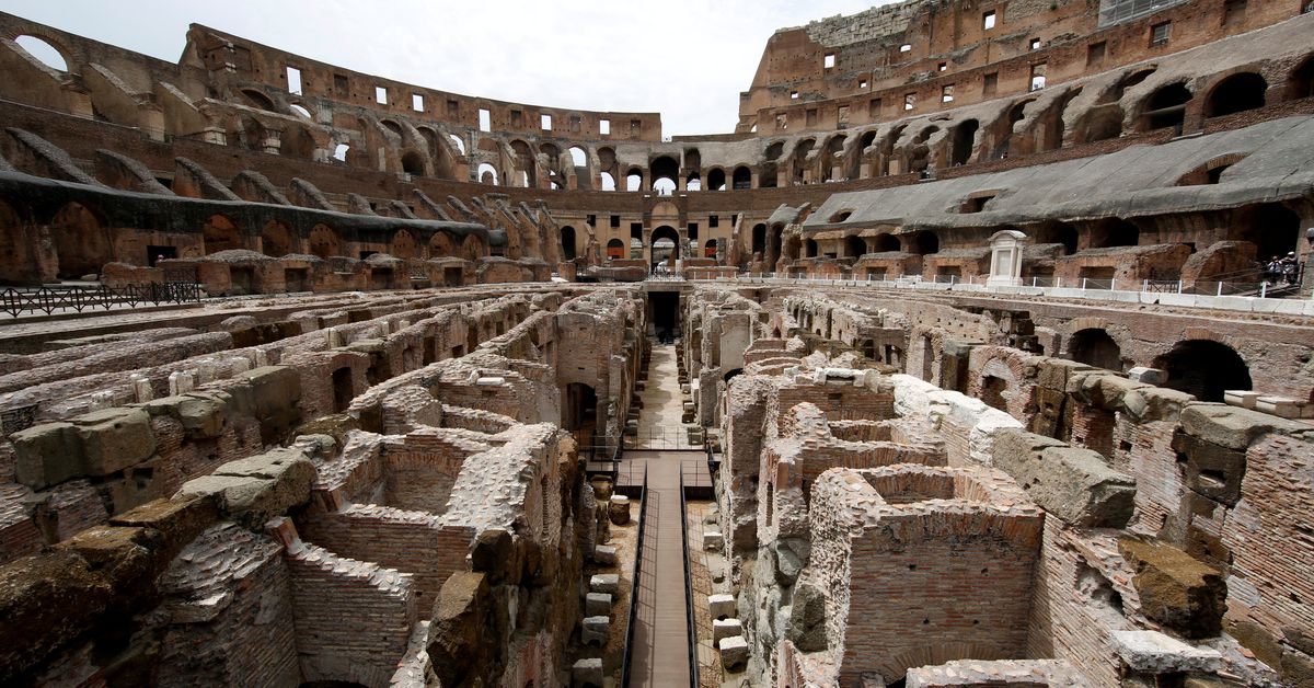 Animal bones, ancient Romans’ snack food found in Colosseum